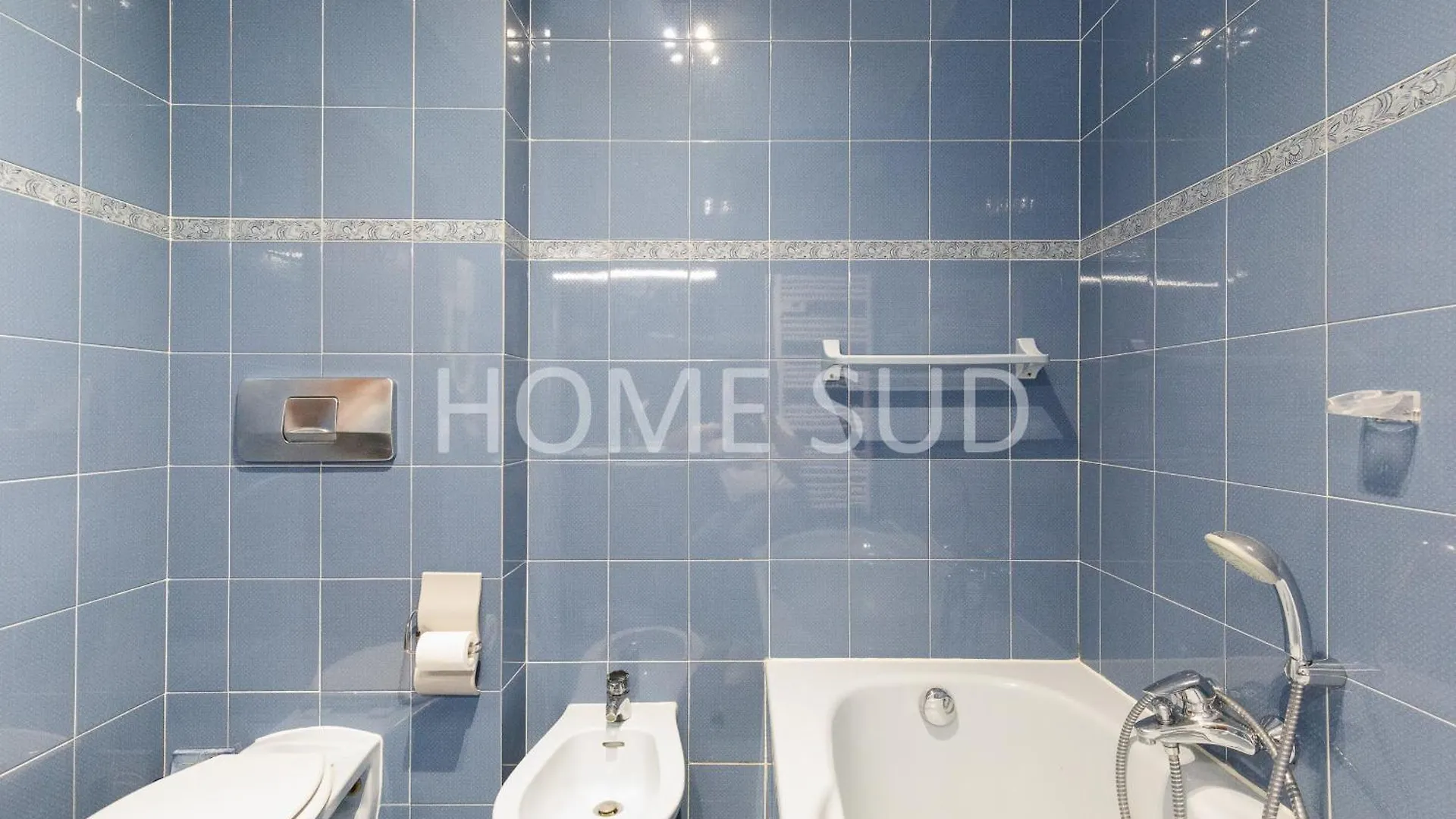 Hsud0351-Mistral Villa Mandelieu-la-Napoule 0*,  France