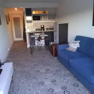 Appartement Climatisé Et Calme, Proche Centre Et, Mandelieu