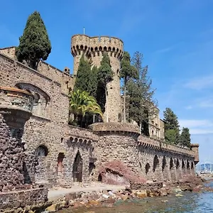 3* Hotel De La Corniche D'or