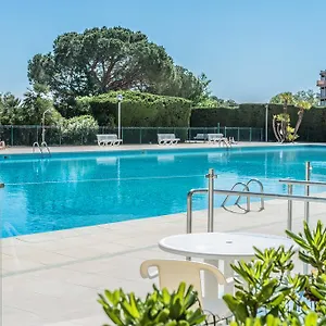 2* Aparthotel Cannes Marina